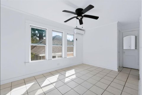 Commercial property in Clearwater, Florida 6 bedrooms, 169.08 sq.m. № 2420644 - photo 27