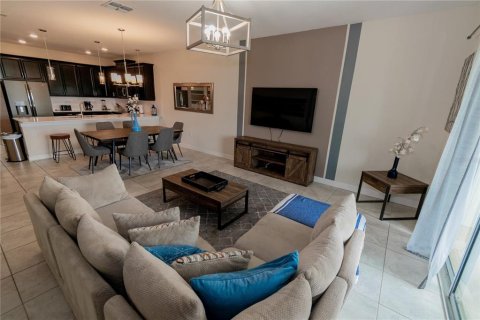 Condominio en venta en Davenport, Florida, 3 dormitorios, 166.02 m2 № 1840102 - foto 5