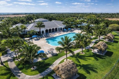 Touwnhouse à vendre à Doral, Floride: 3 chambres, 156.35 m2 № 2048316 - photo 2