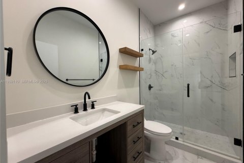 Apartamento en alquiler en Miami, Florida, 3 dormitorios, 92.9 m2 № 1991922 - foto 25