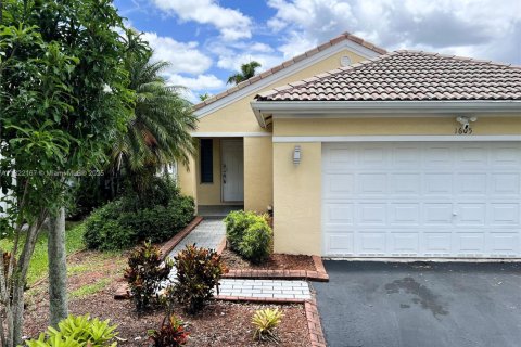 House in Weston, Florida 3 bedrooms, 125.7 sq.m. № 1788496 - photo 2