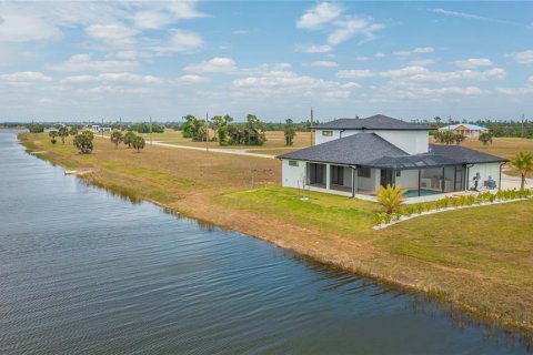 Купить виллу или дом в Пласида, Флорида 12 комнат, 196.77м2, № 2100233 - фото 11