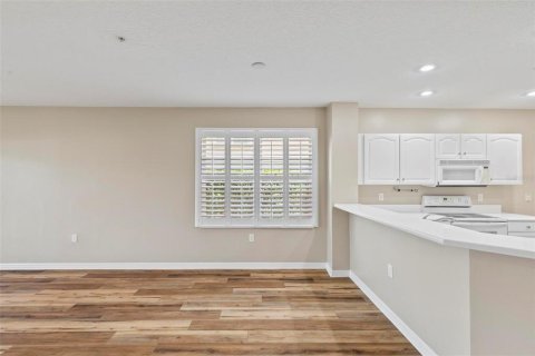 Condo in Palm Coast, Florida, 3 bedrooms  № 1614783 - photo 16