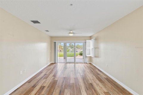 Condo in Palm Coast, Florida, 3 bedrooms  № 1614783 - photo 10
