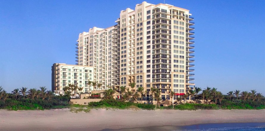 Condo à Riviera Beach, Floride, 3 chambres  № 2158322