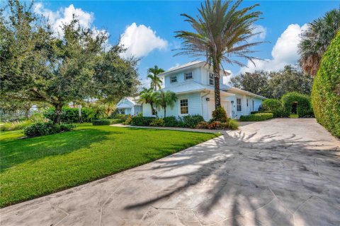 Casa en venta en Hobe Sound, Florida, 4 dormitorios, 258.45 m2 № 2010776 - foto 2