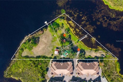 Купить виллу или дом в Дэвенпорт, Флорида 5 комнат, 93.46м2, № 2145223 - фото 3