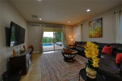 Casa en venta en Kissimmee, Florida, 10 dormitorios, 437.29 m2 № 1590123 - foto 20