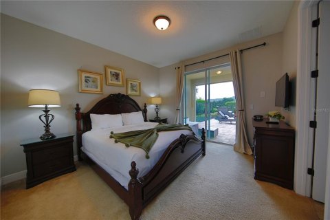 Casa en venta en Kissimmee, Florida, 10 dormitorios, 437.29 m2 № 1590123 - foto 16