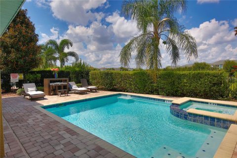 Casa en venta en Kissimmee, Florida, 10 dormitorios, 437.29 m2 № 1590123 - foto 10