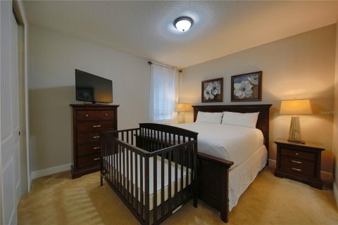 Casa en venta en Kissimmee, Florida, 10 dormitorios, 437.29 m2 № 1590123 - foto 14