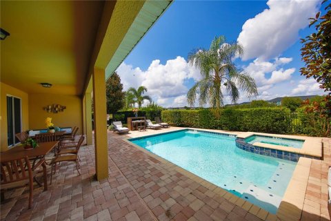 Casa en venta en Kissimmee, Florida, 10 dormitorios, 437.29 m2 № 1590123 - foto 6