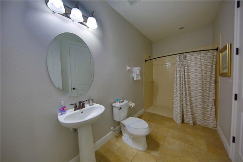 Casa en venta en Kissimmee, Florida, 10 dormitorios, 437.29 m2 № 1590123 - foto 23