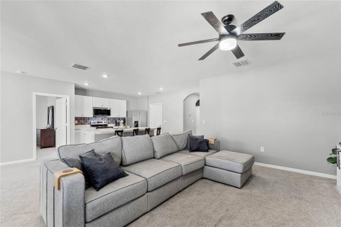 Casa en venta en New Smyrna Beach, Florida, 3 dormitorios, 157.66 m2 № 1580928 - foto 11