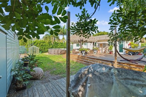 House in Fort Lauderdale, Florida 3 bedrooms, 117.06 sq.m. № 1992962 - photo 22