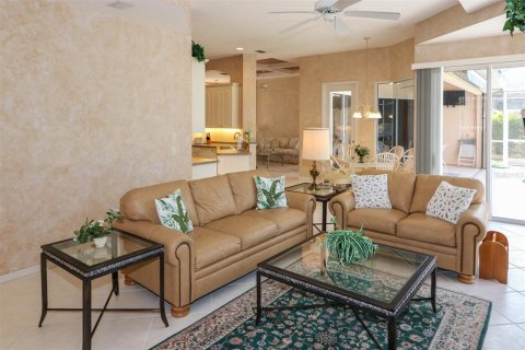 House in North Port, Florida 3 bedrooms, 226.87 sq.m. № 1829337 - photo 26