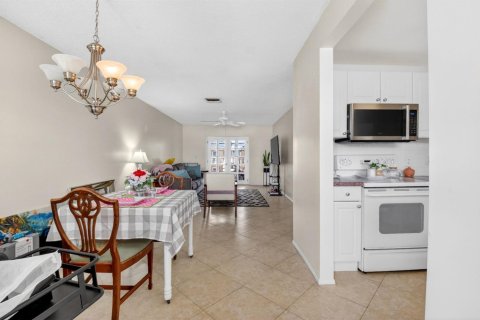 Copropriété à vendre à Boynton Beach, Floride: 1 chambre, 57.97 m2 № 2083696 - photo 6