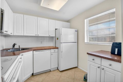 Copropriété à vendre à Boynton Beach, Floride: 1 chambre, 57.97 m2 № 2083696 - photo 3