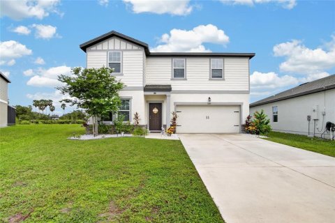 House in Ruskin, Florida 4 bedrooms, 228.54 sq.m. № 2314361 - photo 30