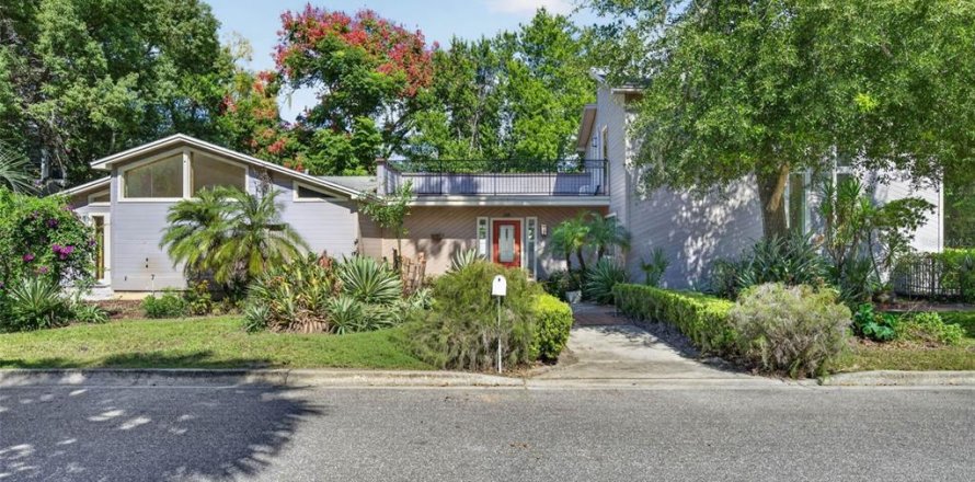 Villa ou maison à Maitland, Floride 3 chambres, 222.13 m2 № 2437069