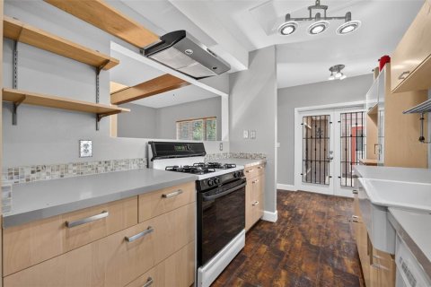 Villa ou maison à louer à Maitland, Floride: 3 chambres, 222.13 m2 № 2437069 - photo 12