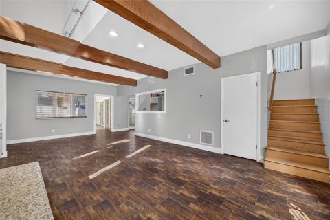 Villa ou maison à louer à Maitland, Floride: 3 chambres, 222.13 m2 № 2437069 - photo 7
