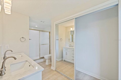 House in Clearwater, Florida 3 bedrooms, 133.22 sq.m. № 2419098 - photo 23