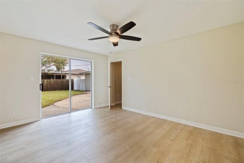 House in Clearwater, Florida 3 bedrooms, 133.22 sq.m. № 2419098 - photo 22