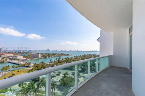 Copropriété à louer à North Bay Village, Floride: 2 chambres, 116.22 m2 № 2170889 - photo 5