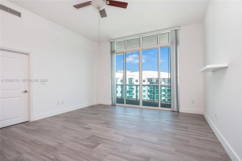 Copropriété à louer à North Bay Village, Floride: 2 chambres, 116.22 m2 № 2170889 - photo 14