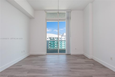 Copropriété à louer à North Bay Village, Floride: 2 chambres, 116.22 m2 № 2170889 - photo 17