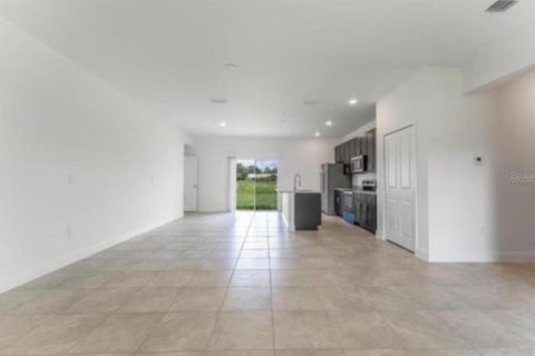 Villa ou maison à louer à Ocala, Floride: 4 chambres, 146.6 m2 № 1850237 - photo 8