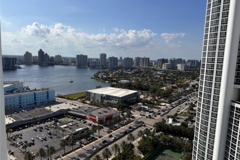Condo in Sunny Isles Beach, Florida, 3 bedrooms № 2075245 - photo 8