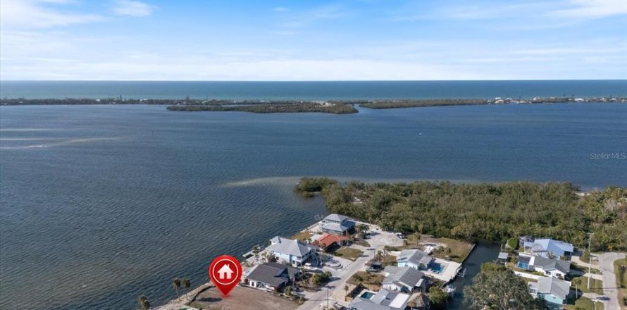 Terreno en Englewood, Florida № 1533918
