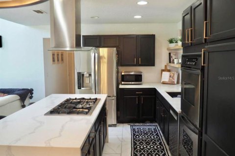 House in Wesley Chapel, Florida 3 bedrooms, 164.81 sq.m. № 1343608 - photo 4