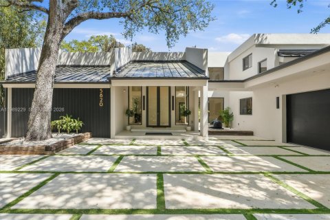 Дом в Холливуд, Флорида 5 спален, 497.68м2 № 2057886