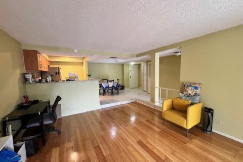 Copropriété à louer à Lauderhill, Floride: 1 chambre, 74.32 m2 № 2243881 - photo 10
