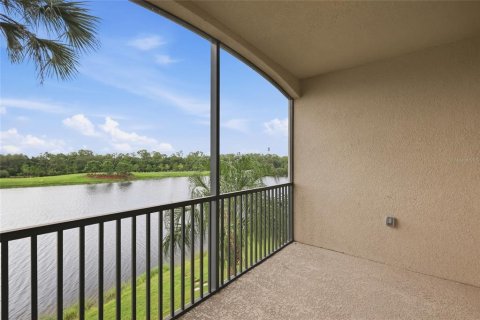 Copropriété à vendre à Lakewood Ranch, Floride: 2 chambres, 104.14 m2 № 2378255 - photo 28