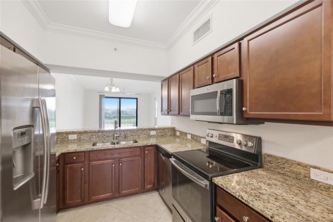 Copropriété à vendre à Lakewood Ranch, Floride: 2 chambres, 104.14 m2 № 2378255 - photo 9
