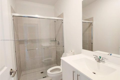 Propiedad comercial en alquiler en Homestead, Florida, 2 dormitorios № 1934490 - foto 5