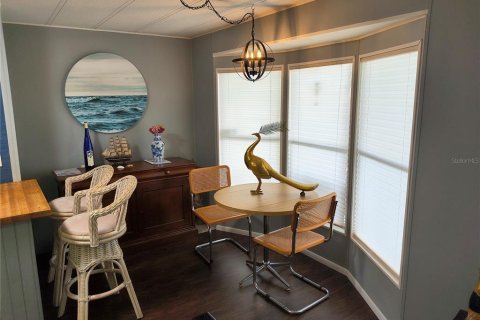 Apartamento en alquiler en Venice, Florida, 2 dormitorios, 80.27 m2 № 1917060 - foto 4