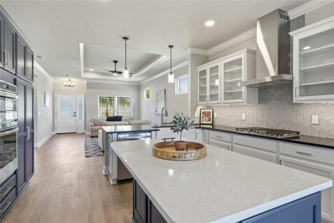House in Gainesville, Florida 3 bedrooms, 148.83 sq.m. № 2092823 - photo 10