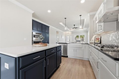 House in Gainesville, Florida 3 bedrooms, 148.83 sq.m. № 2092823 - photo 9