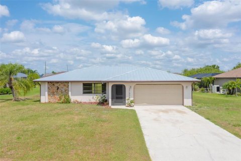 Casa en venta en Punta Gorda, Florida, 3 dormitorios, 142.79 m2 № 1679104 - foto 1