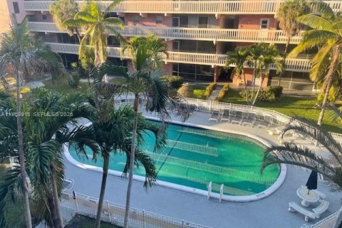 Снять в аренду кондоминиум в Халландейл-Бич, Флорида 1 спальня, 61.32м2, № 2030704 - фото 20