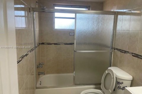 Снять в аренду кондоминиум в Халландейл-Бич, Флорида 1 спальня, 61.32м2, № 2030704 - фото 14