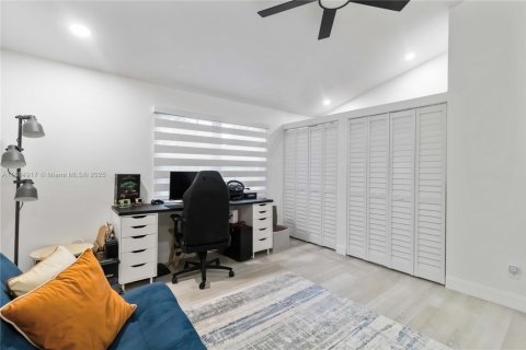Touwnhouse à louer à Cooper City, Floride: 2 chambres, 116.87 m2 № 1941975 - photo 18