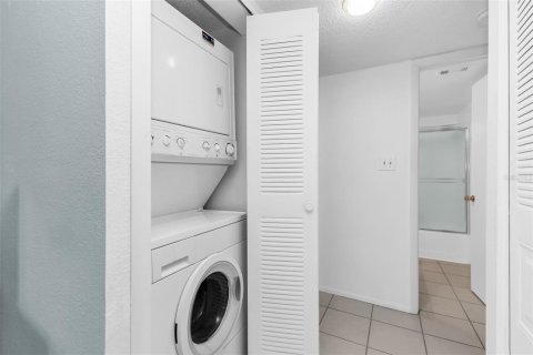 Copropriété à vendre à Port Charlotte, Floride: 3 chambres, 93.92 m2 № 2218814 - photo 18