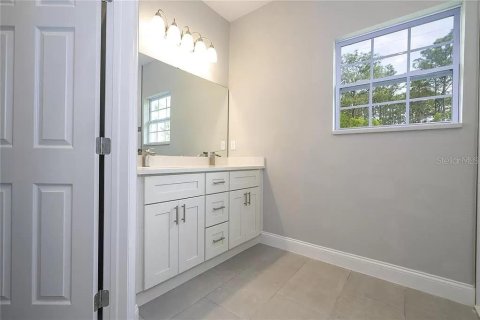 Casa en alquiler en Citrus Springs, Florida, 4 dormitorios, 186.92 m2 № 1871196 - foto 12