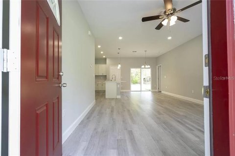 Casa en alquiler en Citrus Springs, Florida, 4 dormitorios, 186.92 m2 № 1871196 - foto 2